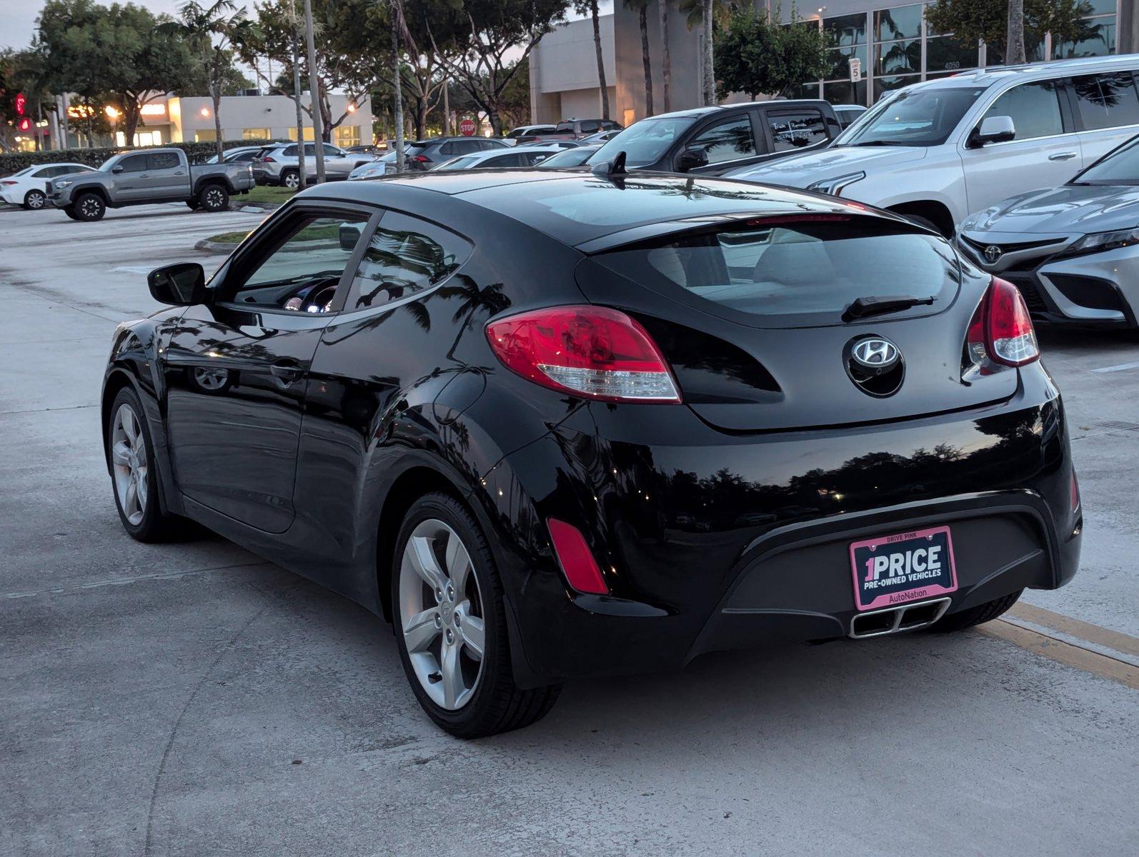 2014 Hyundai VELOSTER Vehicle Photo in Davie, FL 33331