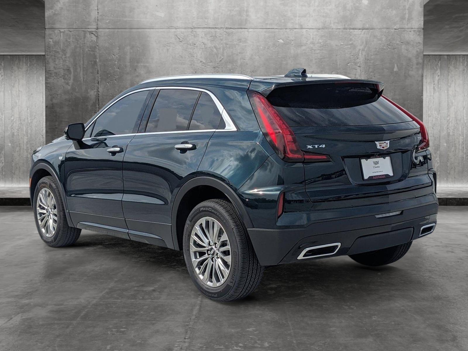 2025 Cadillac XT4 Vehicle Photo in WEST PALM BEACH, FL 33407-3296