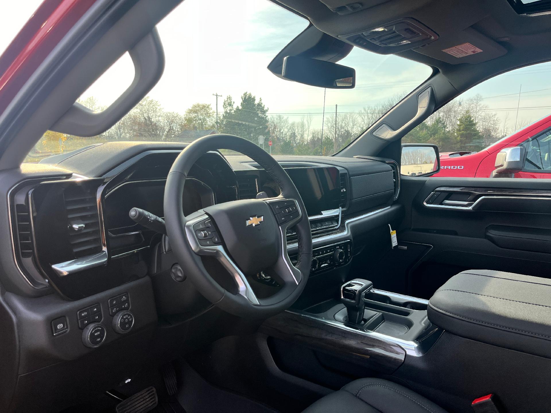 2025 Chevrolet Silverado 1500 Vehicle Photo in CLARE, MI 48617-9414