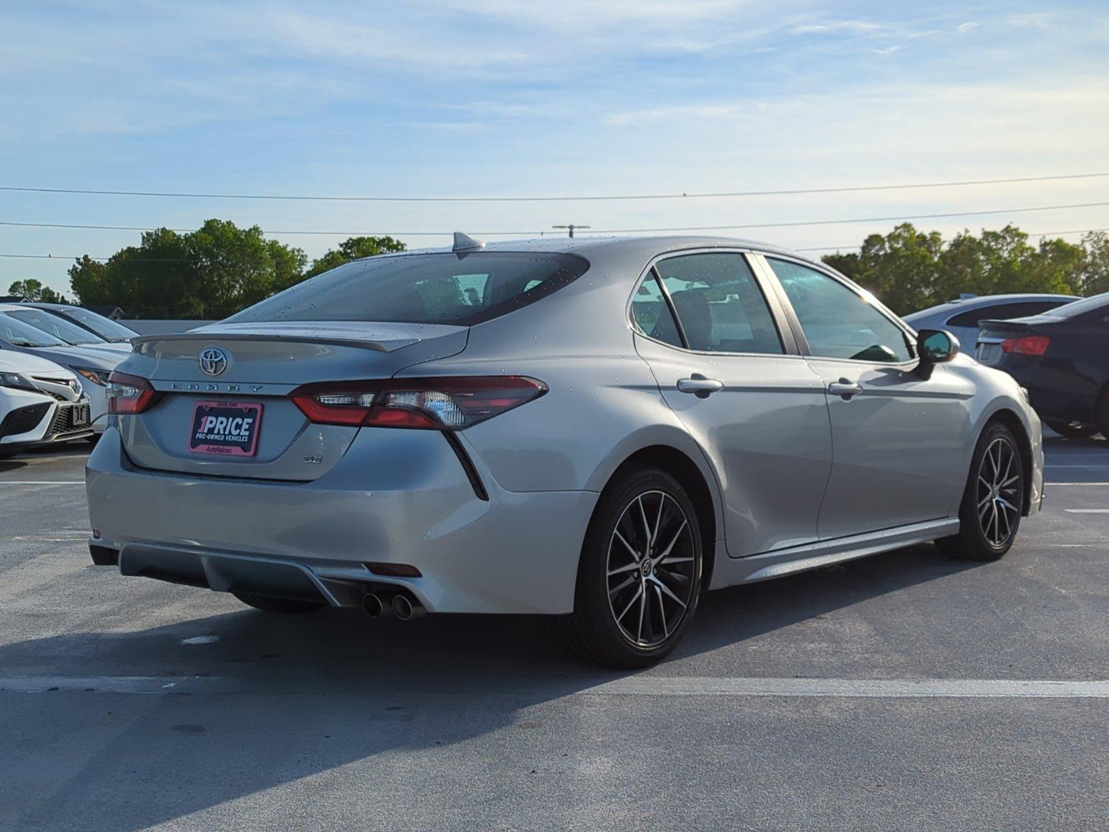 2021 Toyota Camry Vehicle Photo in Ft. Myers, FL 33907