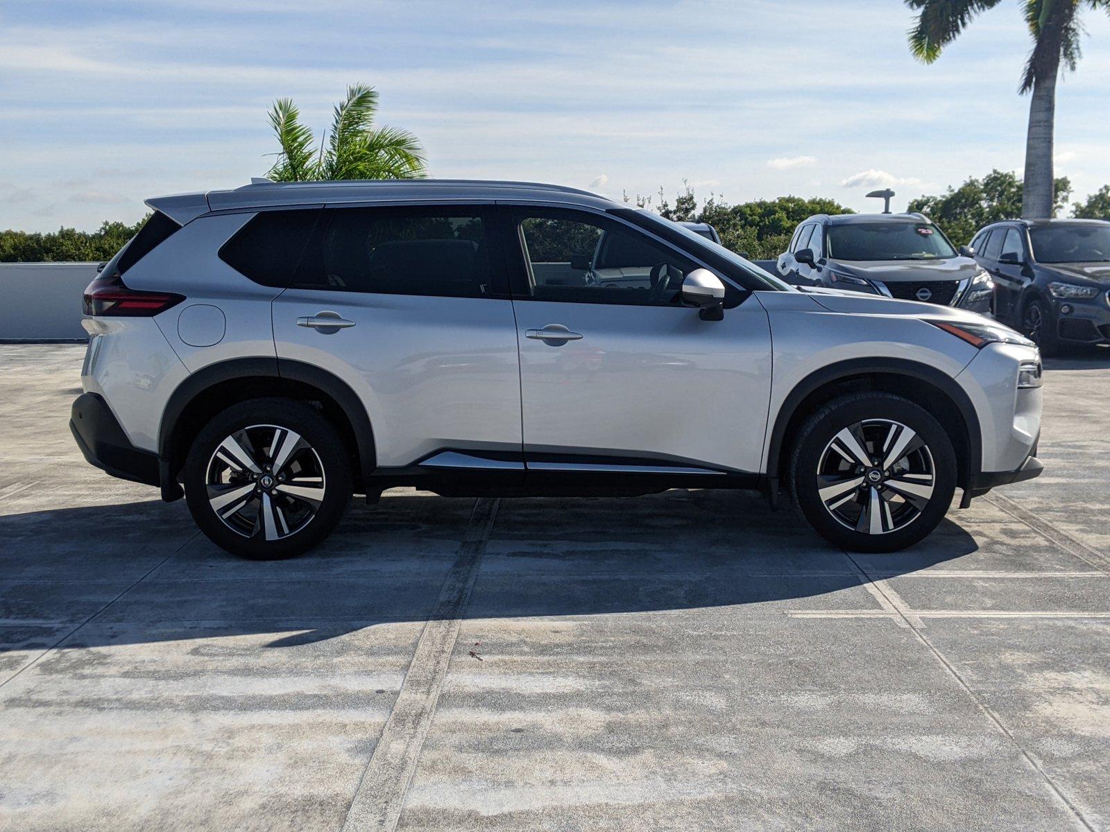 2021 Nissan Rogue Vehicle Photo in Pembroke Pines , FL 33084