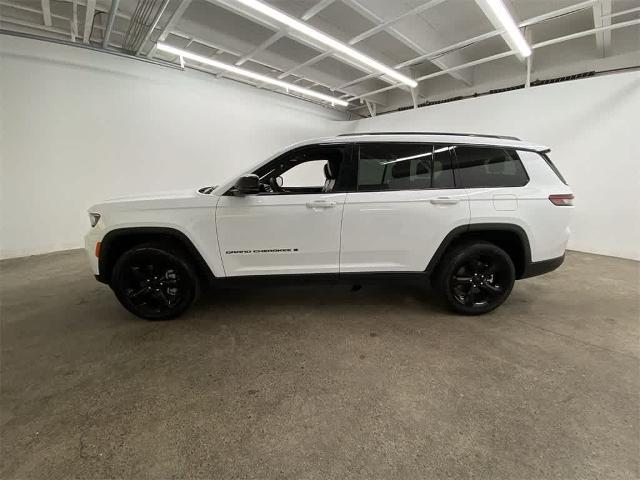 2023 Jeep Grand Cherokee L Vehicle Photo in PORTLAND, OR 97225-3518