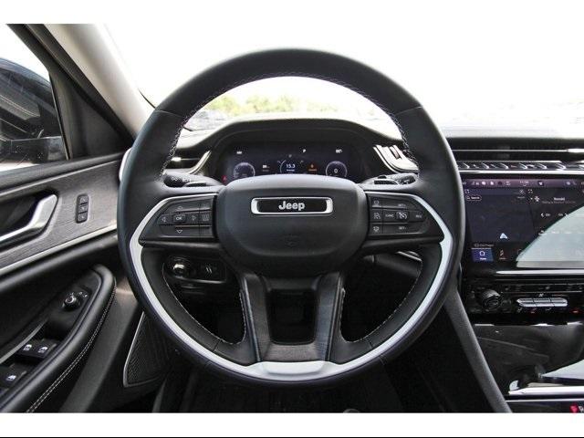 2022 Jeep Grand Cherokee L Vehicle Photo in ROSENBERG, TX 77471-5675