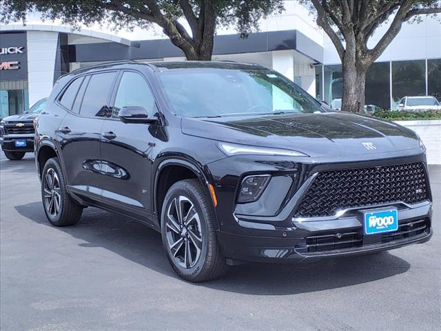 2025 Buick Enclave Vehicle Photo in Denton, TX 76205