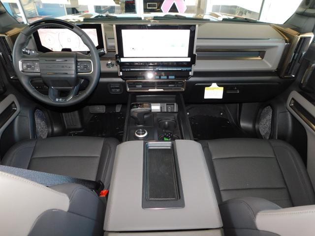 2025 GMC HUMMER EV SUV Vehicle Photo in GATESVILLE, TX 76528-2745