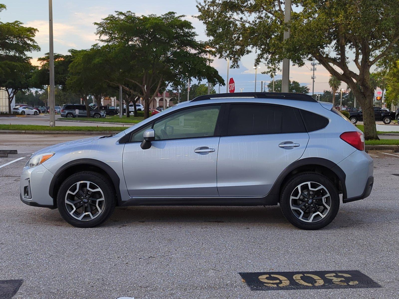 2017 Subaru Crosstrek Vehicle Photo in Ft. Myers, FL 33907