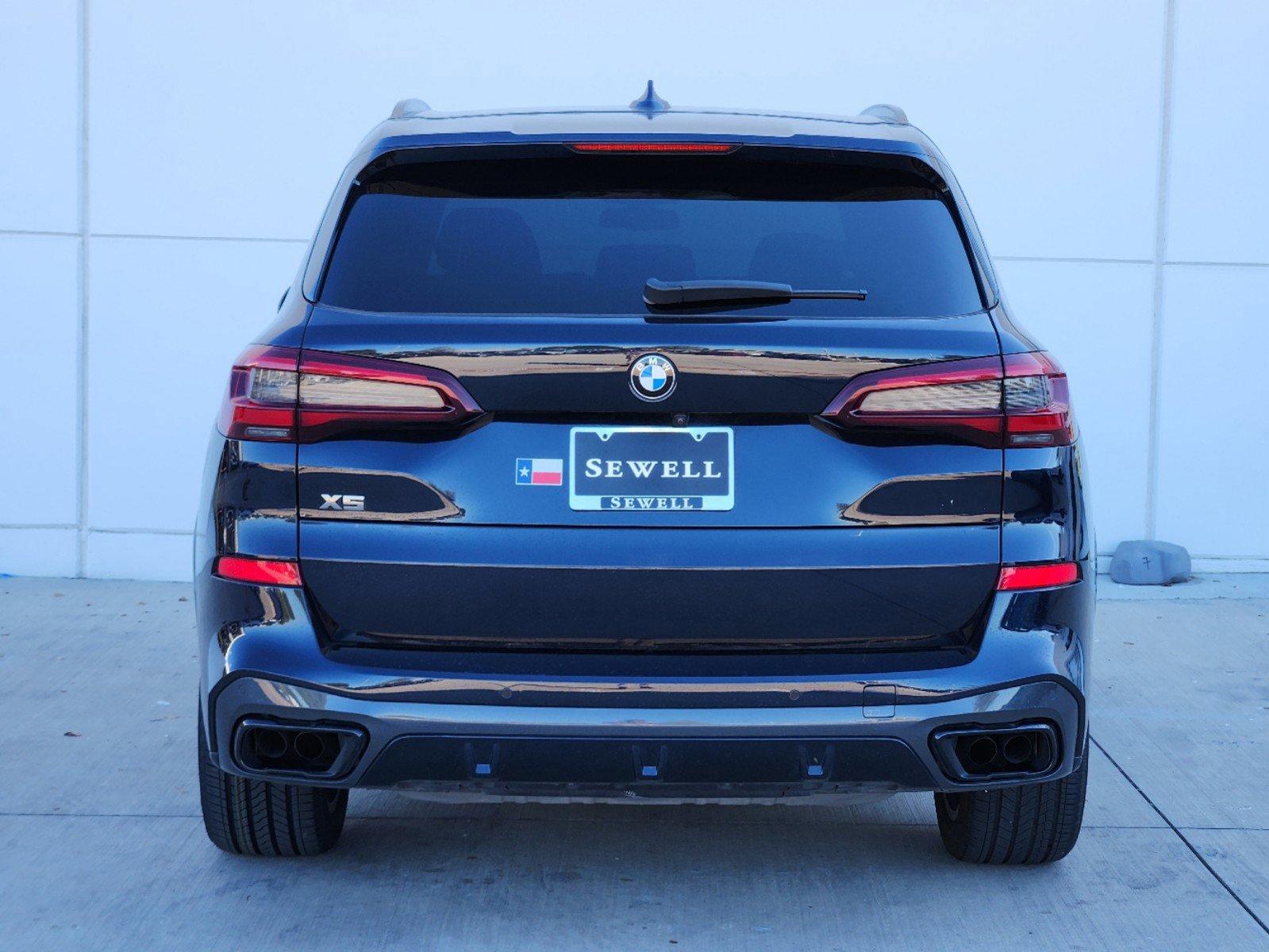 2022 BMW X5 M50i Vehicle Photo in PLANO, TX 75024