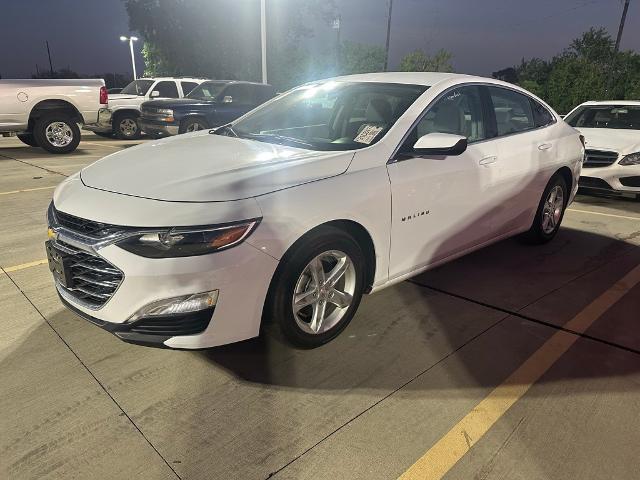 2022 Chevrolet Malibu Vehicle Photo in ROSENBERG, TX 77471-5675