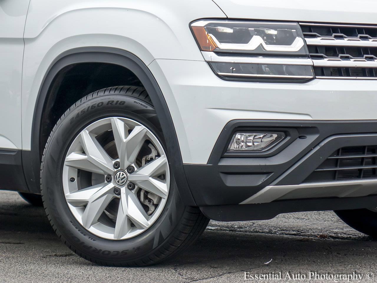 2019 Volkswagen Atlas Vehicle Photo in Saint Charles, IL 60174