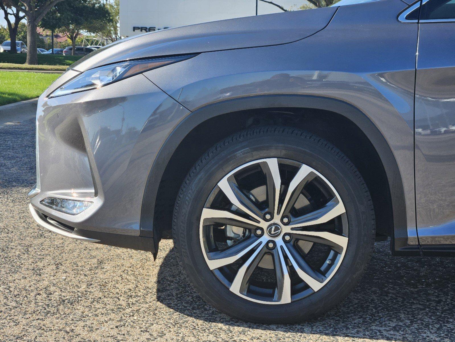 2022 Lexus RX 450h Vehicle Photo in FORT WORTH, TX 76132