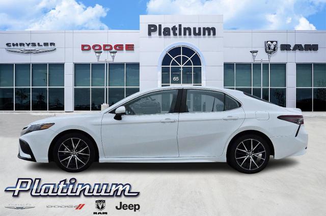 2021 Toyota Camry Vehicle Photo in Terrell, TX 75160