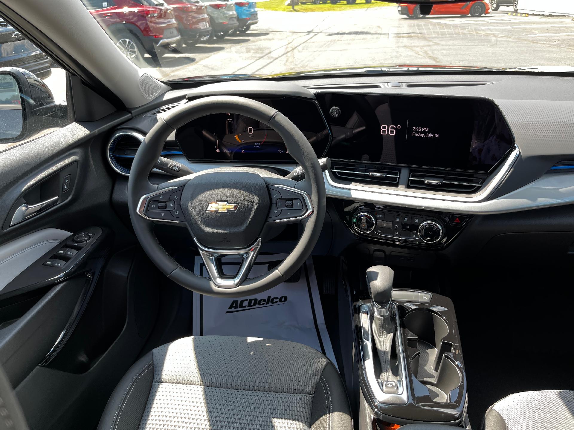 2024 Chevrolet Trax Vehicle Photo in CLARE, MI 48617-9414