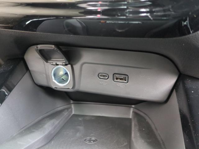 2025 Chevrolet Trax Vehicle Photo in READING, PA 19605-1203