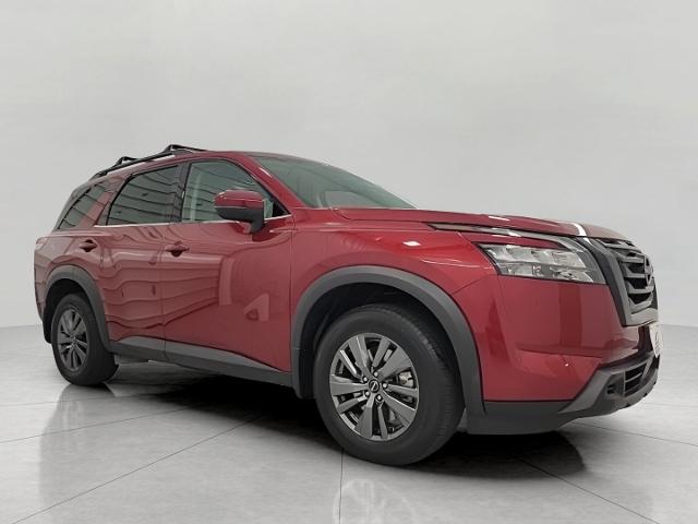 2023 Nissan Pathfinder Vehicle Photo in Oshkosh, WI 54904