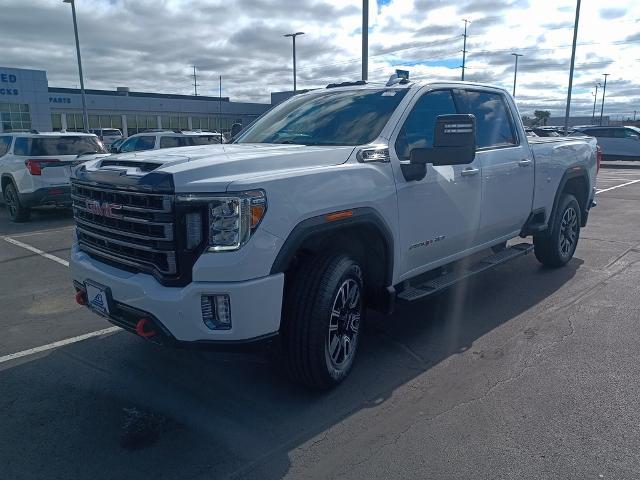 2023 GMC Sierra 2500 HD Vehicle Photo in GREEN BAY, WI 54304-5303