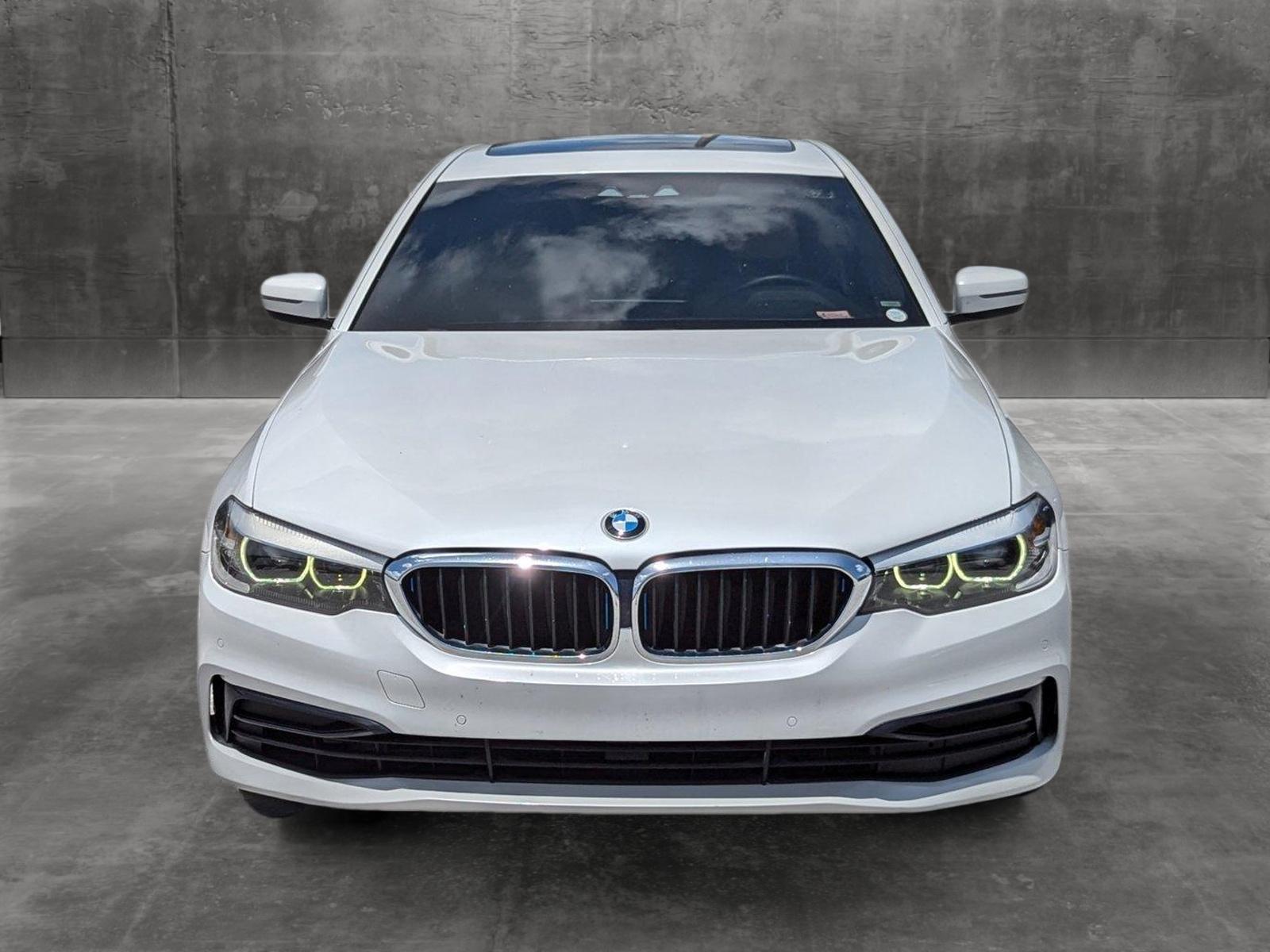 2019 BMW 530e iPerformance Vehicle Photo in Delray Beach, FL 33444