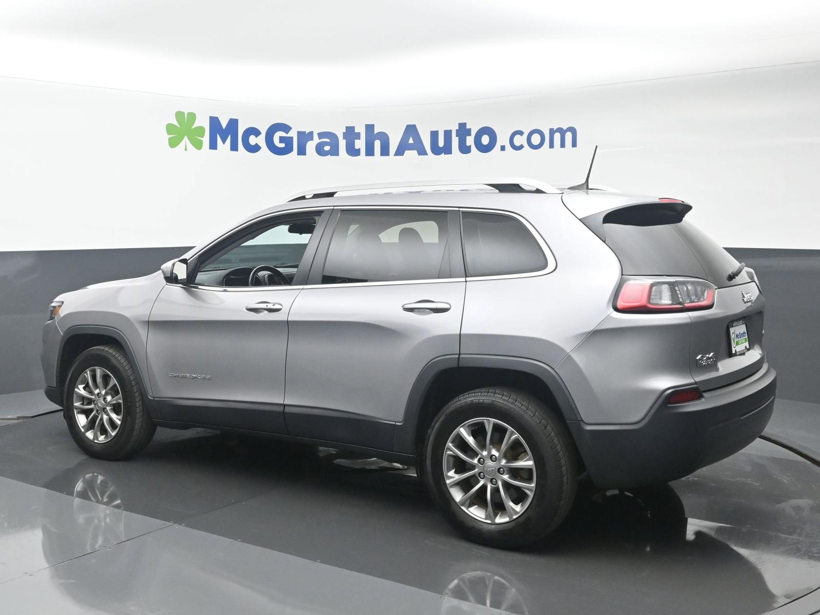 2019 Jeep Cherokee Vehicle Photo in Marion, IA 52302