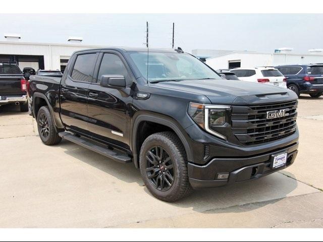 2024 GMC Sierra 1500 Vehicle Photo in ROSENBERG, TX 77471-5675