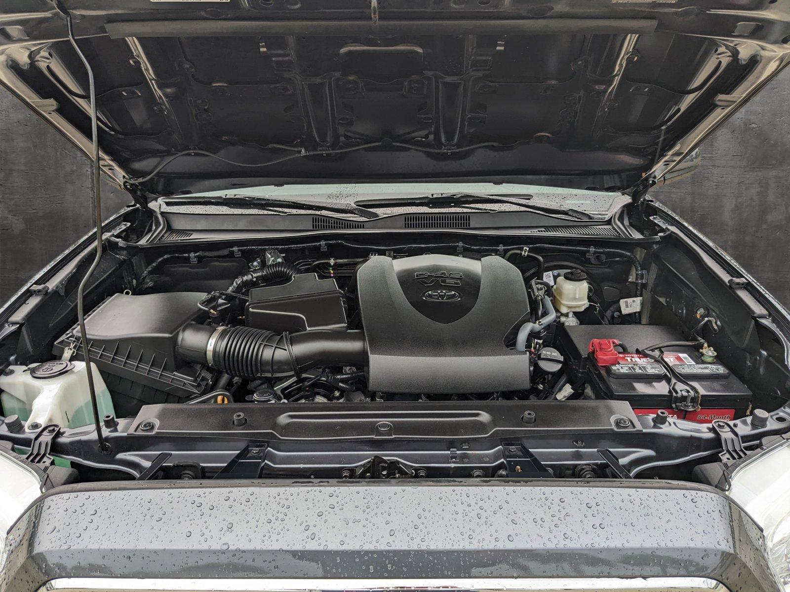 2021 Toyota Tacoma 2WD Vehicle Photo in Davie, FL 33331