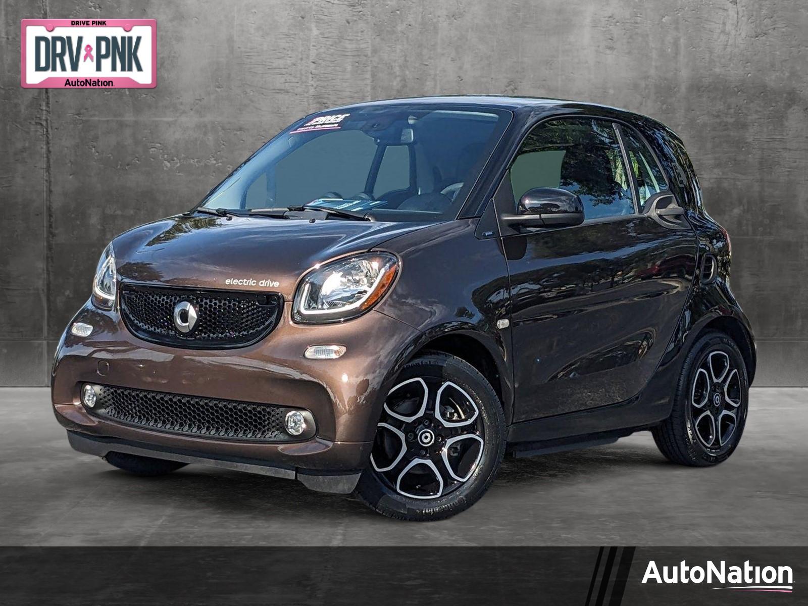 2018 smart fortwo electric drive Vehicle Photo in GREENACRES, FL 33463-3207