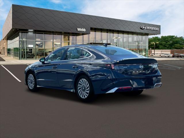 2024 Hyundai SONATA Hybrid Vehicle Photo in Merrillville, IN 46410-5311