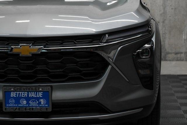 2024 Chevrolet Trax Vehicle Photo in EVERETT, WA 98203-5662