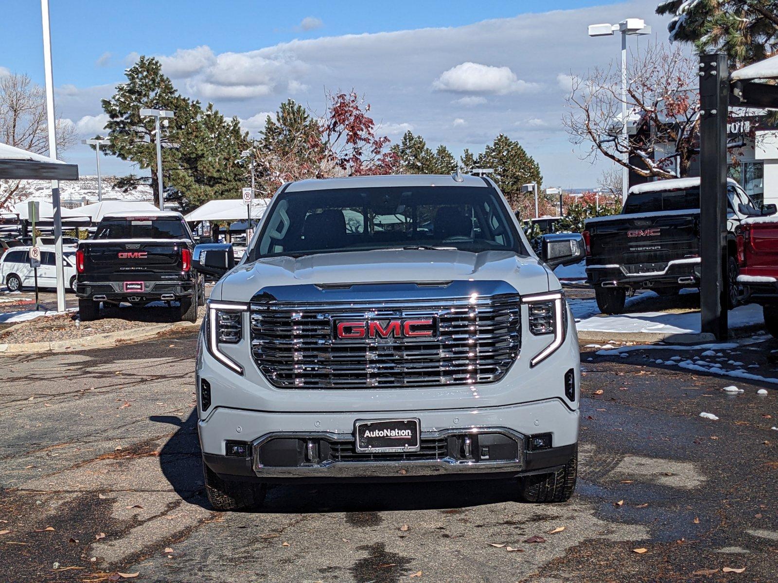 2025 GMC Sierra 1500 Vehicle Photo in GOLDEN, CO 80401-3850