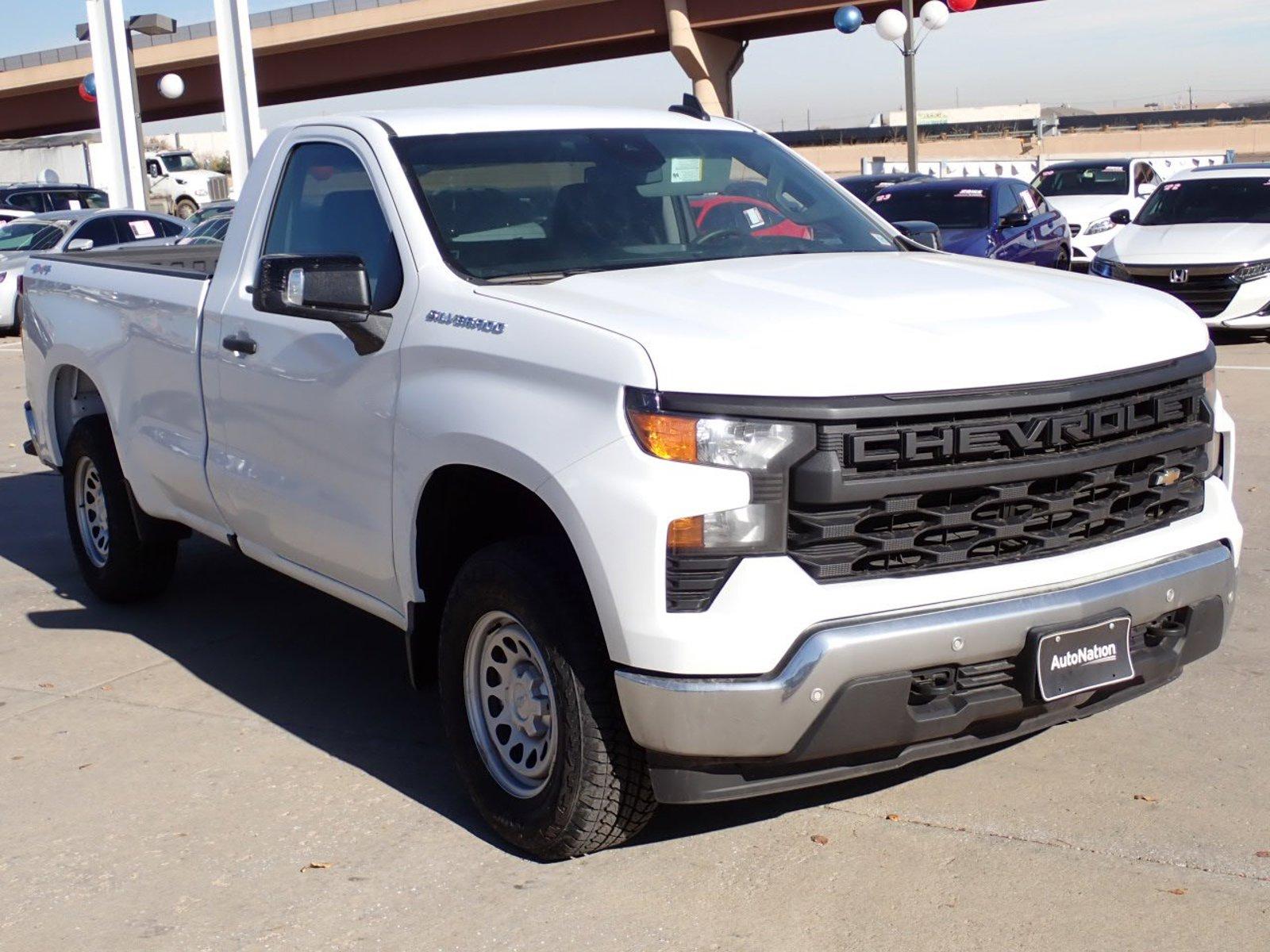 2024 Chevrolet Silverado 1500 Vehicle Photo in DENVER, CO 80221-3610