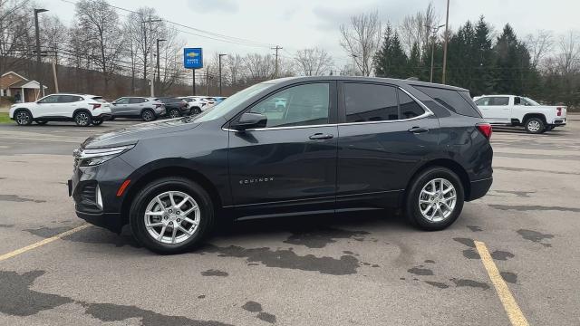 2022 Chevrolet Equinox Vehicle Photo in BOSTON, NY 14025-9684