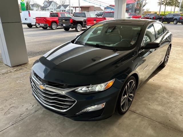 Used 2019 Chevrolet Malibu Premier with VIN 1G1ZE5SX0KF150330 for sale in Ossian, IN