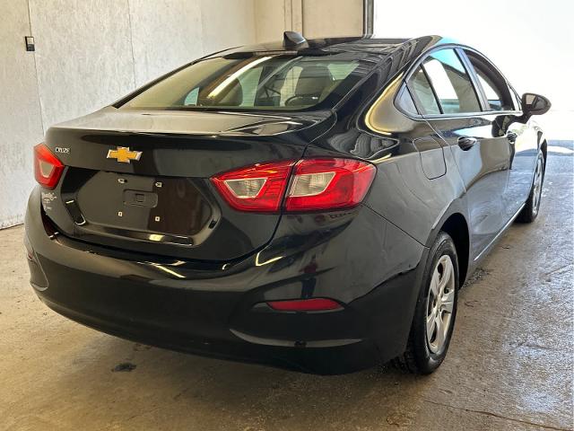 2018 Chevrolet Cruze Vehicle Photo in RED SPRINGS, NC 28377-1640