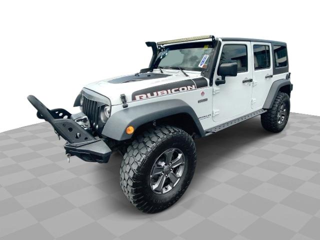 2017 Jeep Wrangler Unlimited Vehicle Photo in WILLIAMSVILLE, NY 14221-2883