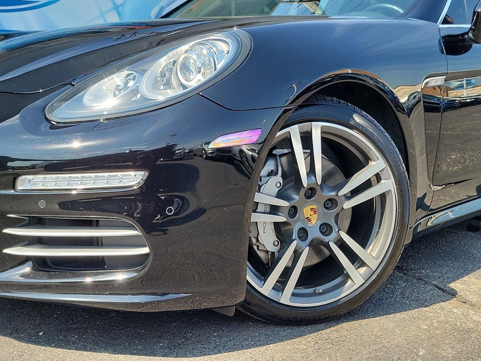 2015 Porsche Panamera Vehicle Photo in Plainfield, IL 60586