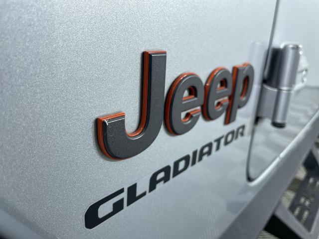 2022 Jeep Gladiator Vehicle Photo in GILBERT, AZ 85297-0402