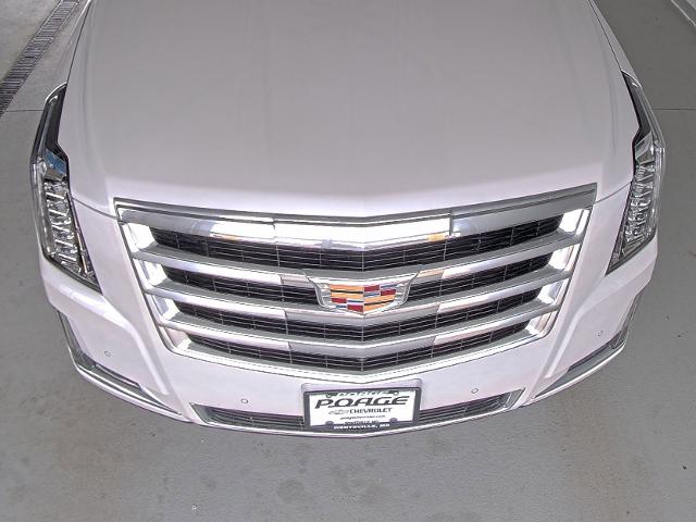 2016 Cadillac Escalade ESV Vehicle Photo in WENTZVILLE, MO 63385-1017