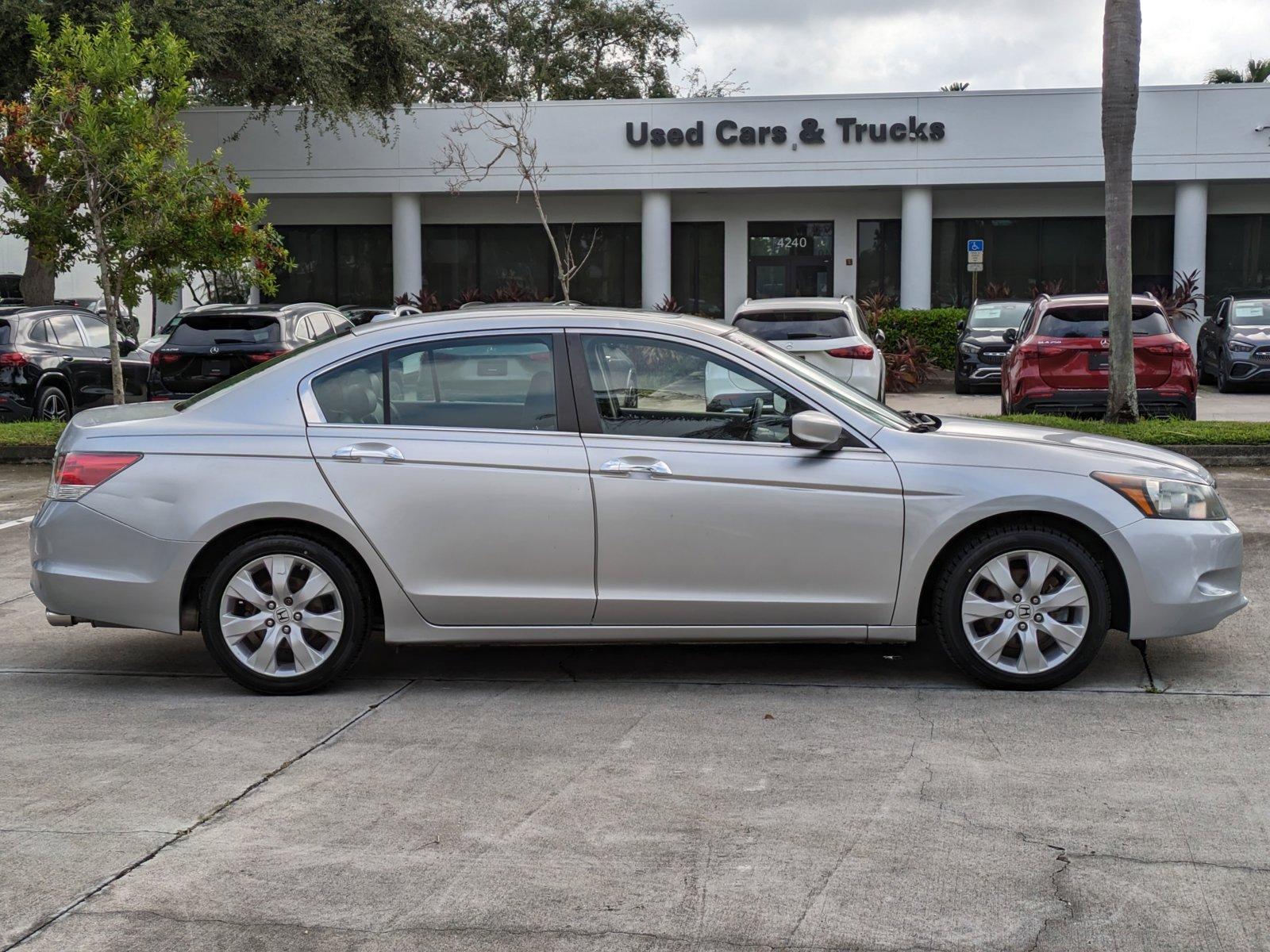 2010 Honda Accord Sedan Vehicle Photo in Coconut Creek, FL 33073