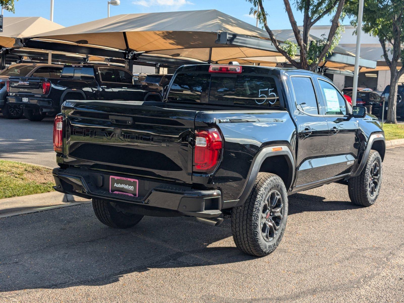 2024 GMC Canyon Vehicle Photo in LONE TREE, CO 80124-2750