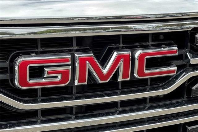 2022 GMC Sierra 1500 Vehicle Photo in ELK GROVE, CA 95757-8703