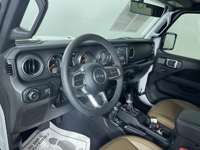 2023 Jeep Wrangler Vehicle Photo in GILBERT, AZ 85297-0402