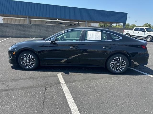 Certified 2023 Hyundai Sonata Hybrid SEL with VIN KMHL34JJ6PA083291 for sale in Wichita, KS