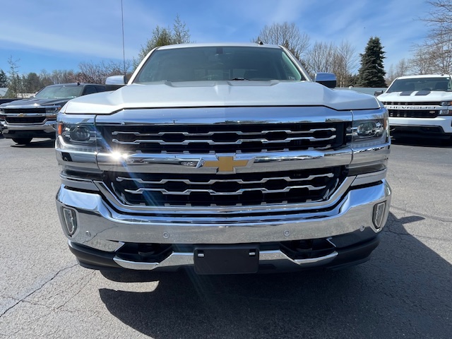 2017 Chevrolet Silverado 1500 Vehicle Photo in CORRY, PA 16407-0000