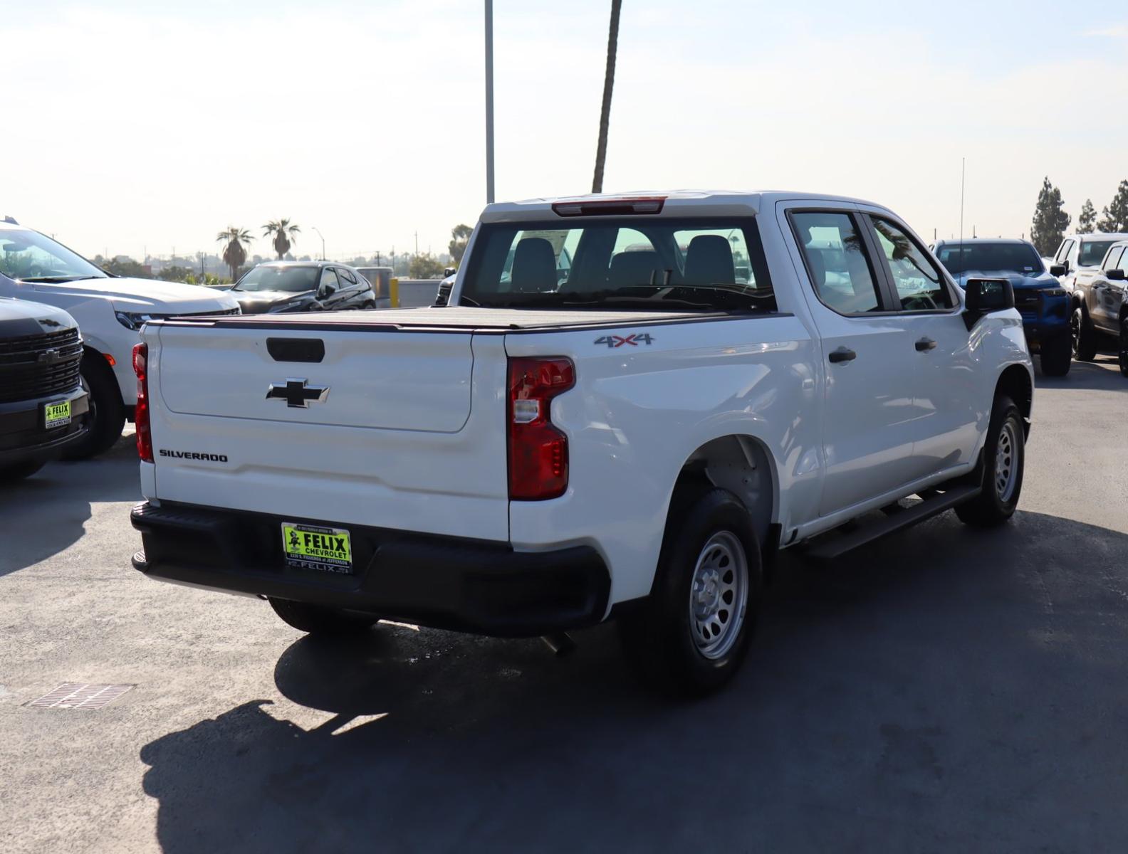 2024 Chevrolet Silverado 1500 Vehicle Photo in LOS ANGELES, CA 90007-3794