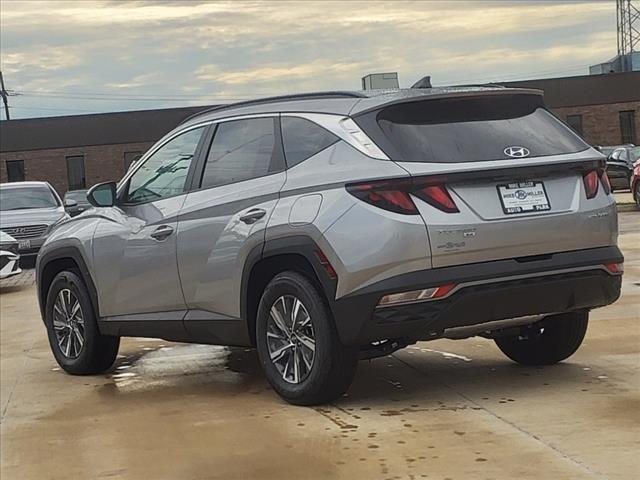 2024 Hyundai TUCSON Hybrid Vehicle Photo in Peoria, IL 61615