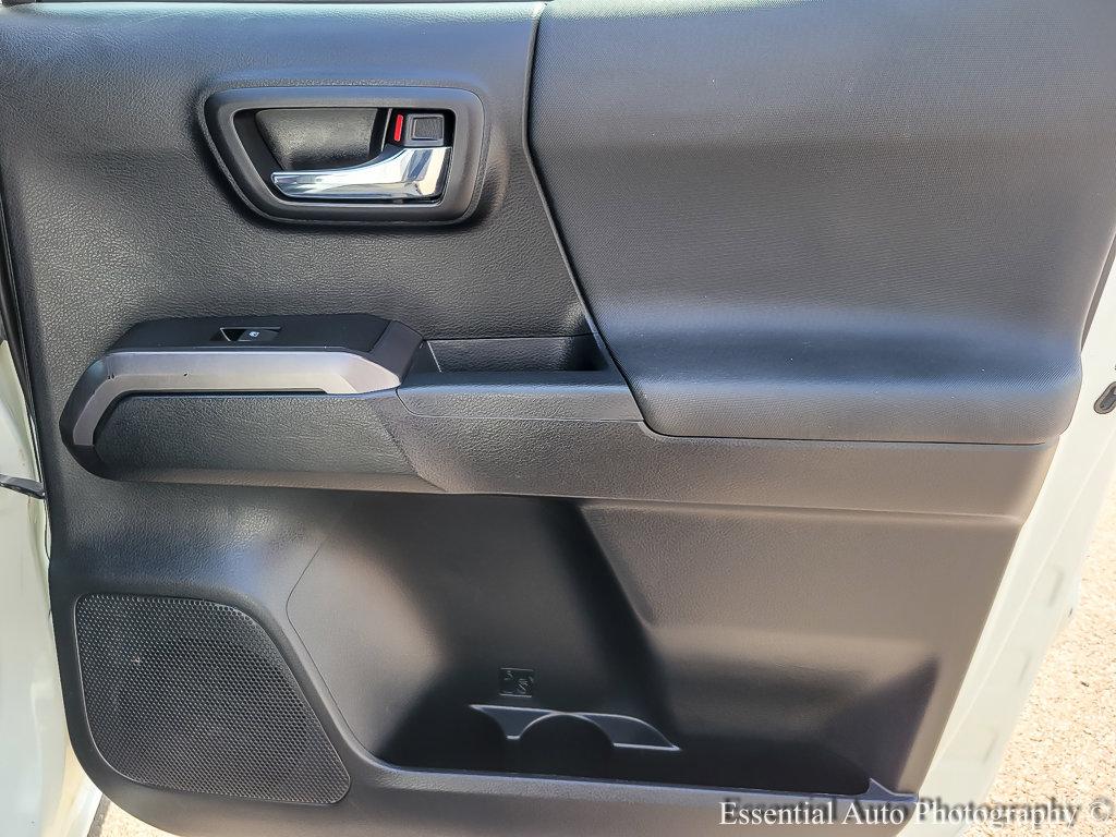 2016 Toyota Tacoma Vehicle Photo in Saint Charles, IL 60174