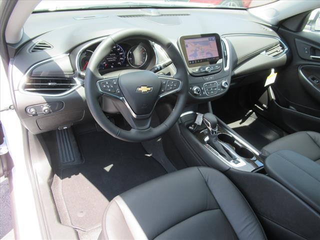 2025 Chevrolet Malibu Vehicle Photo in LEESBURG, FL 34788-4022