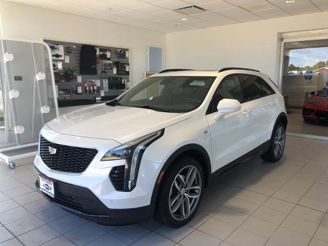 Used 2020 Cadillac XT4 Sport with VIN 1GYFZFR48LF142925 for sale in Morton, IL