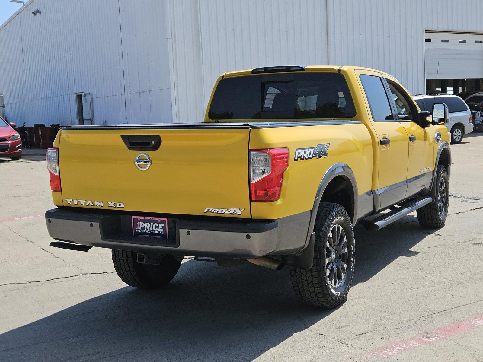 2017 Nissan Titan XD Vehicle Photo in NORTH RICHLAND HILLS, TX 76180-7199