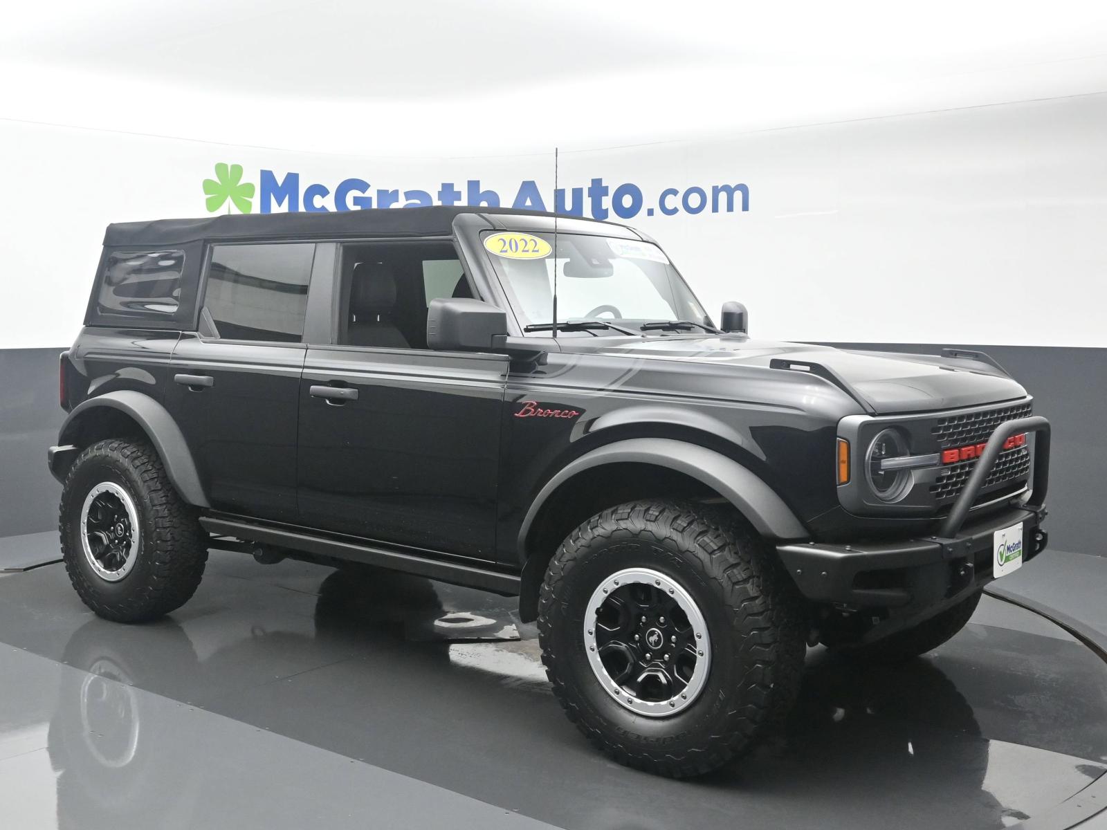 2022 Ford Bronco Vehicle Photo in Cedar Rapids, IA 52402