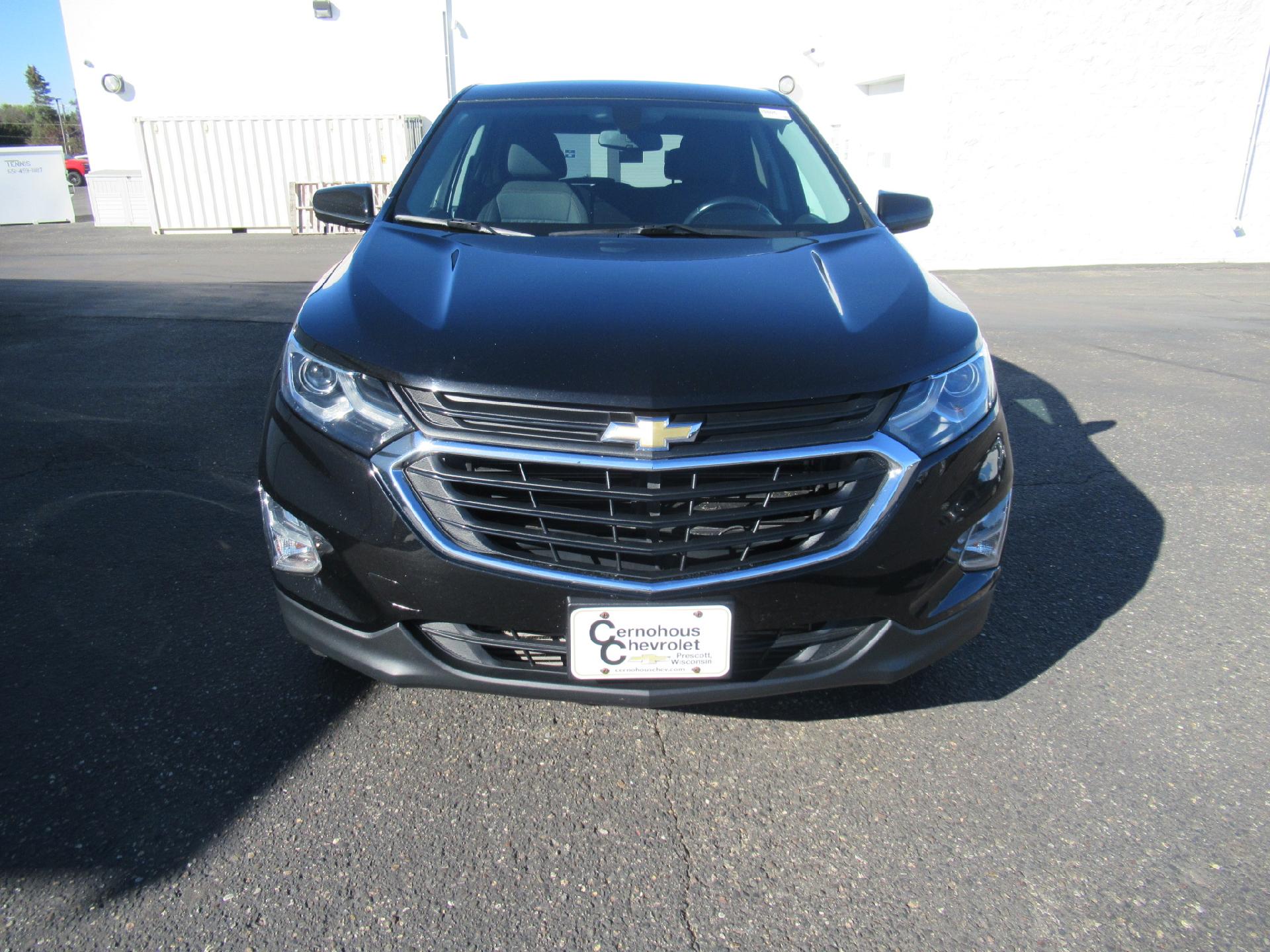 Used 2019 Chevrolet Equinox LT with VIN 2GNAXUEV2K6141987 for sale in Prescott, WI