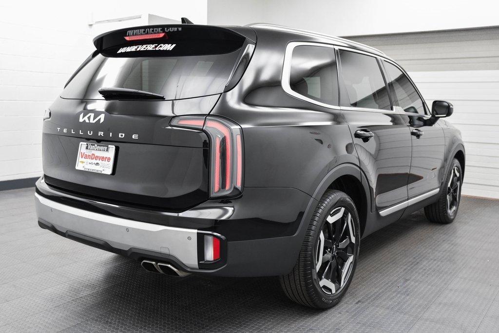 2024 Kia Telluride Vehicle Photo in AKRON, OH 44303-2185